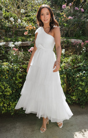 white bridal shower dress for bride